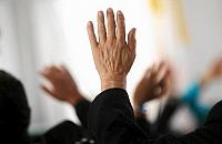 Radni wstydzą się jak głosują, a może chodzi o kasę?