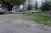 Chomiczówka: deweloper zabrał dojście do przystanku