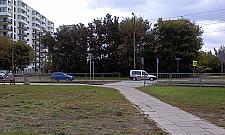 Chomiczówka: deweloper zabrał dojście do przystanku