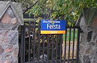 Komuniści zejdą z ulicznych tablic? Czemu? Bo tak!