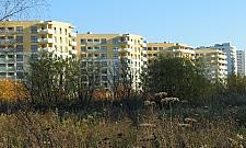 W dobie kryzysu stawiają na komunalkę z przedszkolem