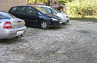 Dziki parking przy Wrzecionie
