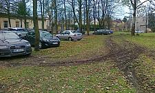 Ciasno pod przedszkolem przy Kaliskiego