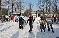 Jak co roku - lodowisko przy stadionie