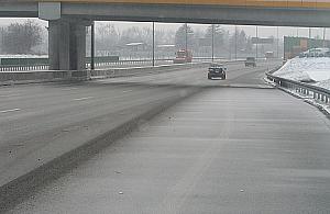 Dlaczego autobusy nie jeżdżą po S8?