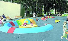 Nowe place zabaw na Bielanach