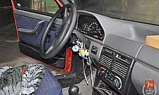 Pościg niczym z filmu: strzały i kolizja z murem