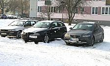 Łabiszyńska: podwórko to nie parking!