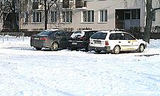 Łabiszyńska: podwórko to nie parking!