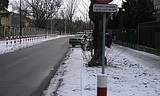 Dalibora: słupki na ścieżce dla rowerów