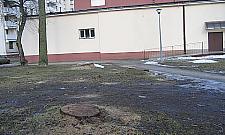 Zniknęły topole. WAT ogołociła Stare Bemowo