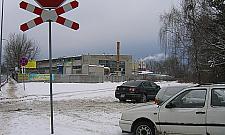 Kocjana: samochody blokują przejazd pociagom