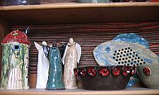 Z korporacji uciekła do świata gliny