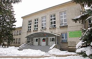 Liceum przy Halnej czeka na decyzję sądu