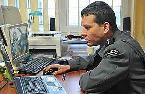 Policja: tajemnica służbowa i prywatne drukarki