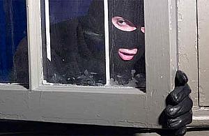 Włamania największą plagą Wawra?