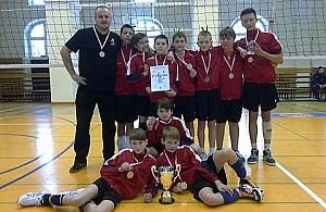 SP nr 277: Bródno szósty raz pierwsze pod siatką