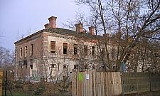 Wieżowiec obok zabytków na Bukowcu