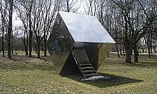 Będą nowe rzeźby na Bródnie. Aleja Żubrówki nie wypaliła