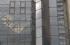 Kolejny wieżowiec zamiast Atrium. Zasłoni okna!