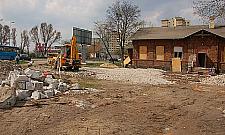 Zabytkowy dom zamieniony na... skup złomu?