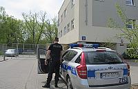 Pobili policjanta za obywatelską postawę