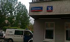 Straż miejska zajmuje szkołę wieczorową