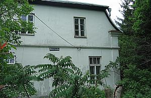 Czy Żyd może handlować w szabas? Kroniki anińskie