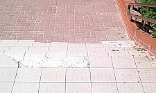 Niebezpieczeństwo czyha na szkolnych schodach