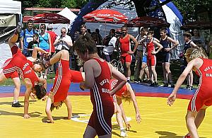 Piknik na Kępie. Przyjadą: Adam Małysz i Justyna Kowalczyk