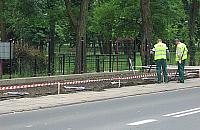 Mieszkańcy wolą parking? Będzie trawnik