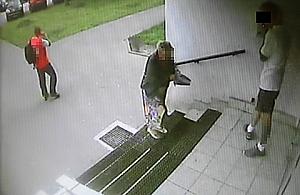 Zerwał łańcuszek. Nagrała go kamera i wpadł