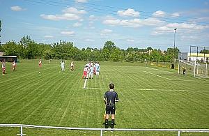 Boisko Polfy Tarchomin zmodernizuje FC Barcelona