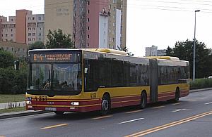 E-8 i E-4 zawieszone na wakacje