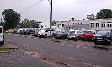 Szkoła na Juranda. Nie może być szerzej? Niech będzie jednokierunkowo