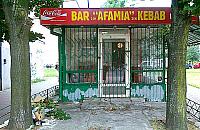 Buda po kebabie wątpliwą ozdobą Górczewskiej