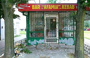 Buda po kebabie wątpliwą ozdobą Górczewskiej