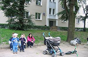 Karolkowa: trudna walka o zainteresowanie sąsiadów