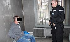 Fakir w tramwaju: połknął łańcuszek na oczach pasażerów