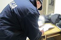 Awantura, nóż i penetracja