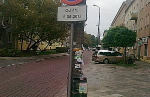 Idiotyczny zakaz parkowania przy Żytniej