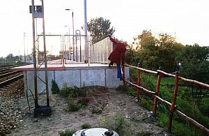 Dojście do stacji Zacisze-Wilno - ekstremalne przeżycie