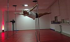 Taniec na rurze - kobiety to kochają i przełamują stereotyp