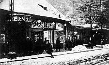 Kino "Czary" znowu na Chłodnej, razem z winiarnią