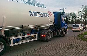 Wyrzucić tiry z Estrady. Za dużo ich tu jeździ