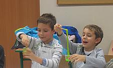 Zabawny uniwersytet w ArtBemie: zielone gluty i sztuczna krew