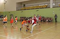 Amatorski sport na Targ�wku. Ludzie o gruszce, burmistrz o pietruszce