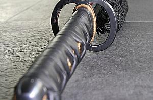 Zabił kolegę mieczem samurajskim