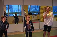 Clip dance? Dzieci ucz� si� choreografii z teledysk�w