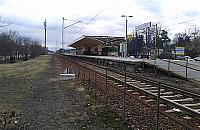 Stacje kolejowe w Wawrze będą miały swoje parkingi